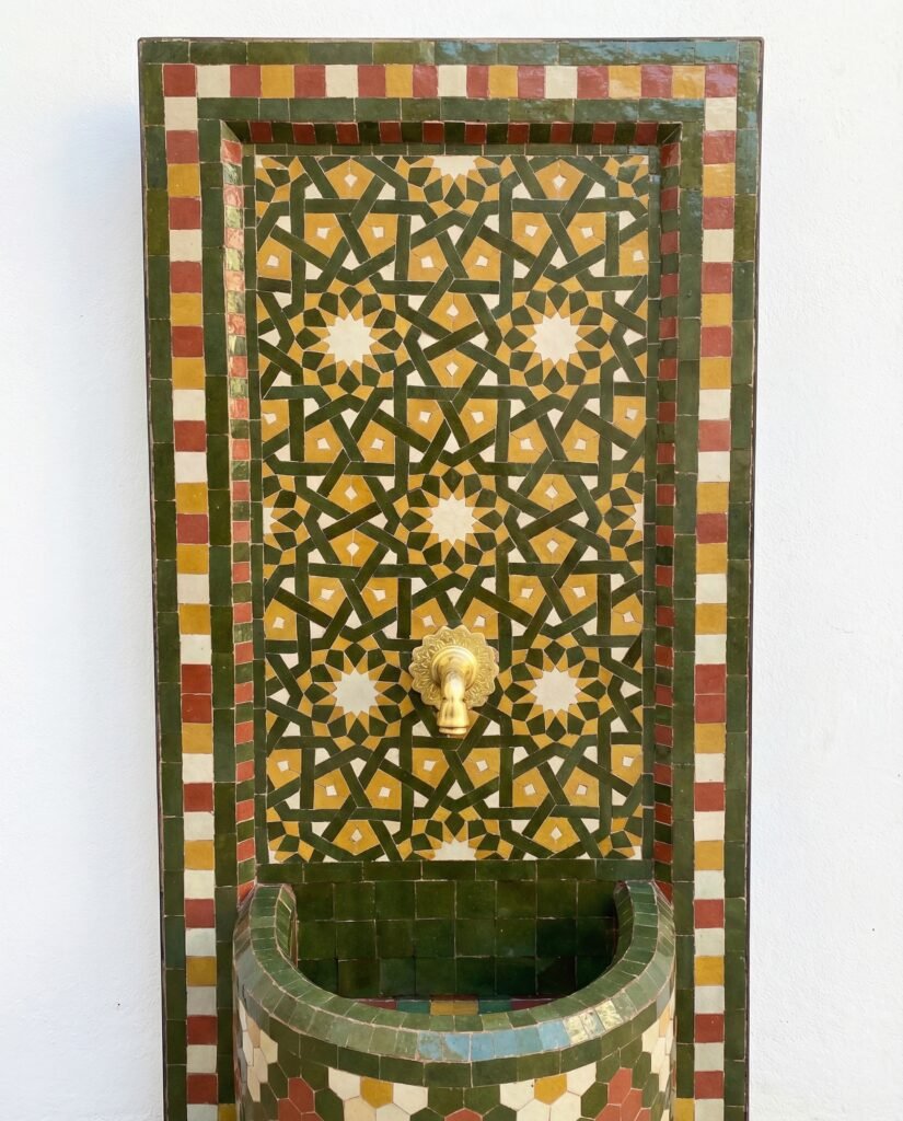 Zellige Fountain