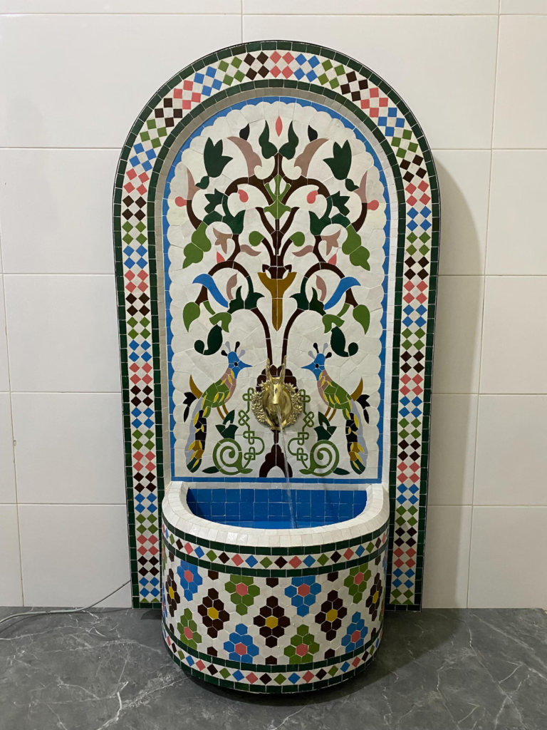 Zellige Fountain